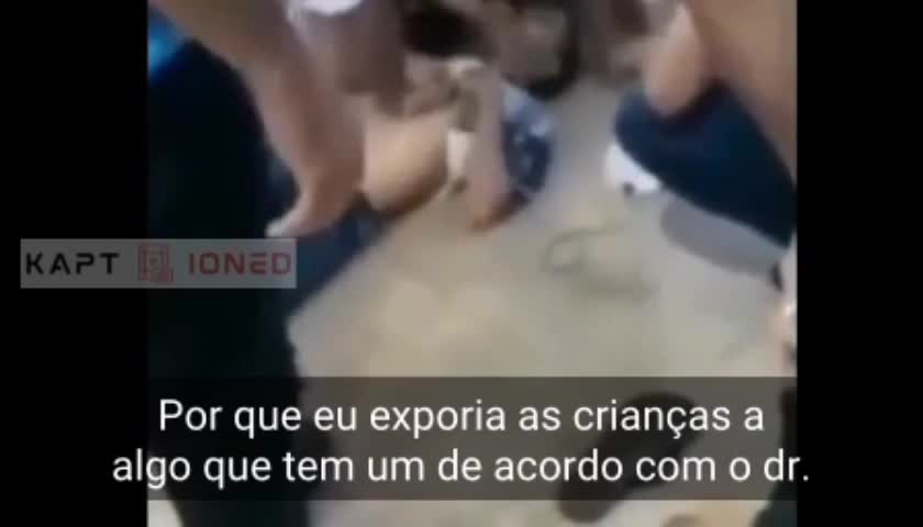 Vacinação absurda das crianças.