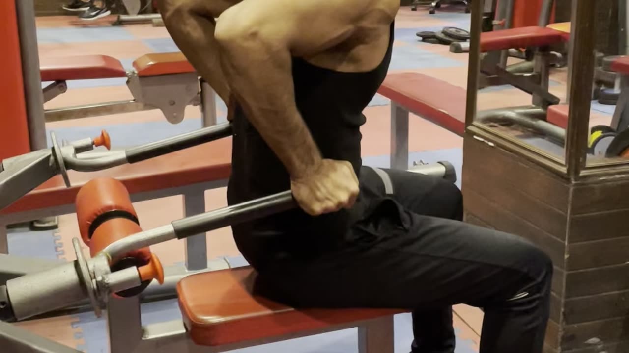 Triceps pushdown