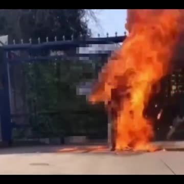 His name was Aaron Bushnell. How stupid?