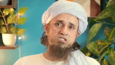 Mufti Tariq Masood. Short video