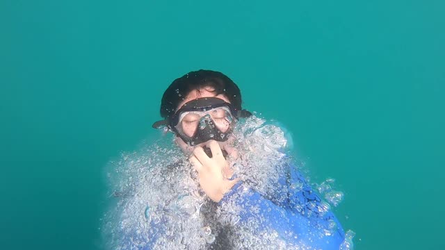 Slow Motion Dive Entry