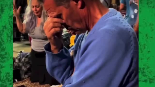 Eles Caíram Numa Cilada, na Cova dos Leões...