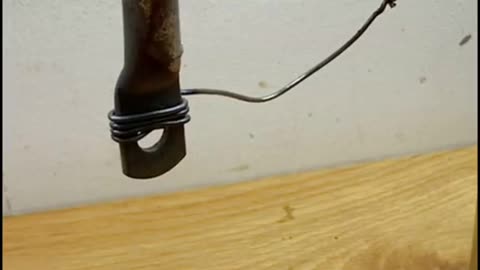 Fast soldering of wires. DIY tools.