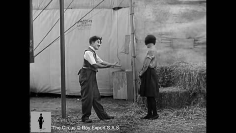 Charlie Chaplin - The Lion Cage - Full Scene (The Circus, 1928)