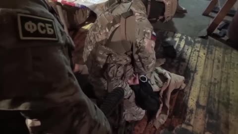 Wie Russland vom Westen finanzierte ISIS Terroristen festsetzt