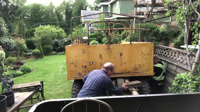 Installing the GS Box on a C60L Winch truck