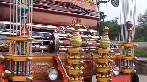 Most beautiful truck....https://youtube.com/@pakistanisairsapatee