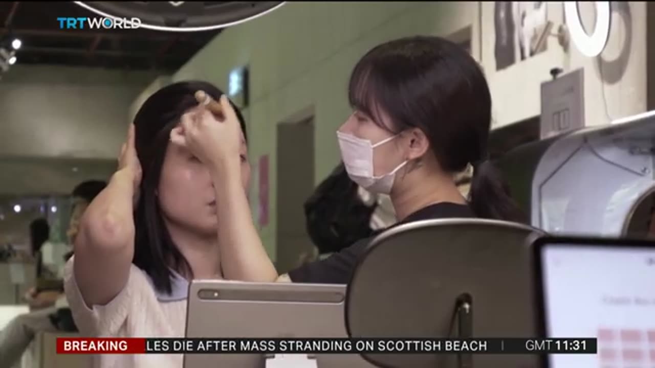 South Korean AI robot customises cosmetics to skin tone TRT World