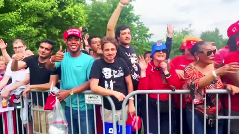 YUUUGE TRUMP RALLY IN THE BRONX!!!🇺🇸🥳🥳🥳