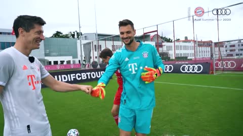 Lewandowski vs. Müller | Copy the Penalty Challenge