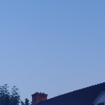 Strange object filmed in the Netherlands