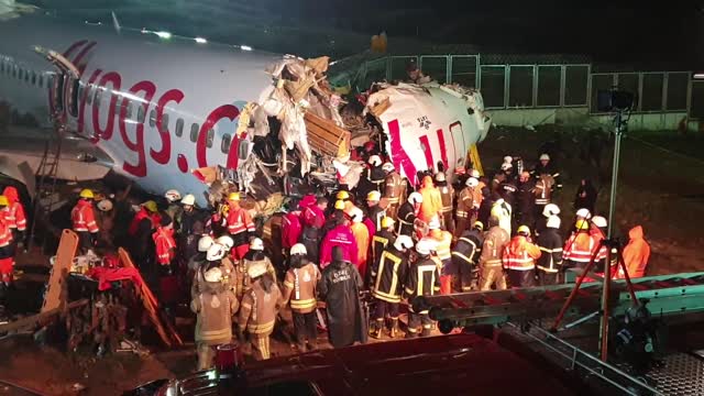 Pegasus plane left the runway in Sabiha Gökçen: 3 people died, 180 injured