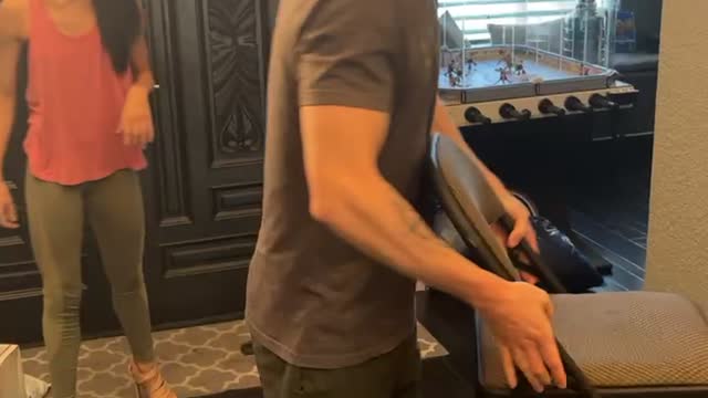 Most men can’t do this!! ♂_8