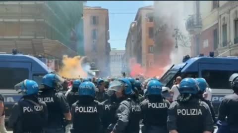 1360. ITALY 🇮🇹 vs The New World Order 🌐