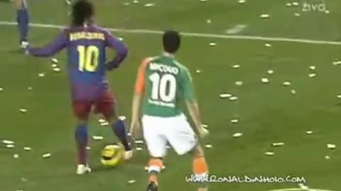 Top ten dribblings Ronaldinho Gaucho
