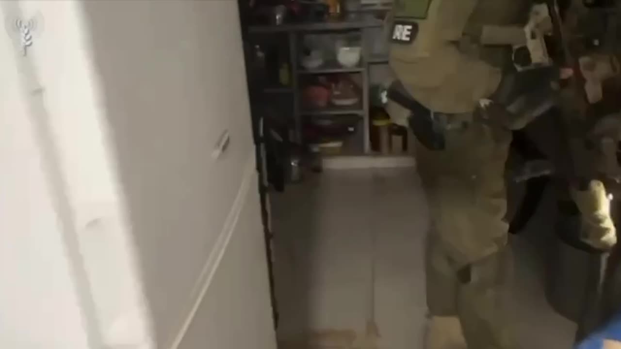 فيديو لنفق يدعي الاحتلال ان يحي السنوار كان يمكث فيه