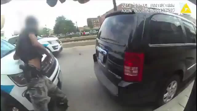 Video of Chicago police shooting an armed Harith Augustus