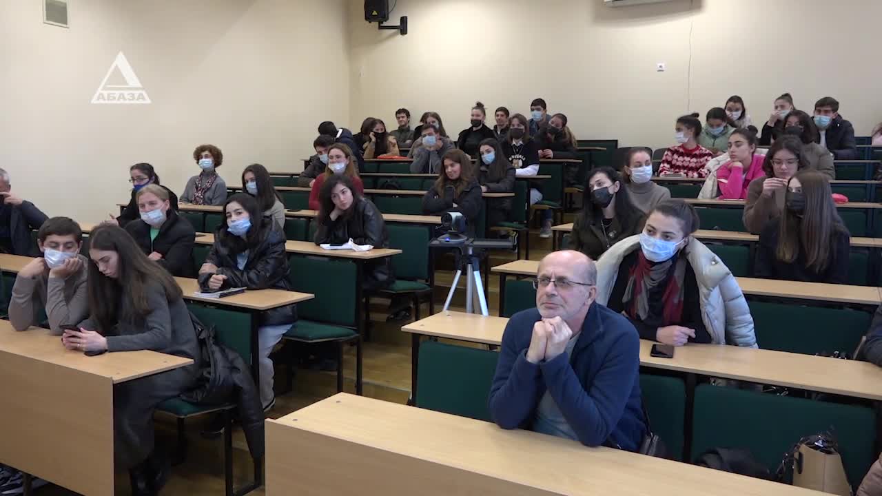 Встреча в АГУ с ректором Высшего театрального училища им. Щепкина