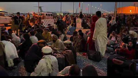 American mom attempts to explain terror she faces in Kabul