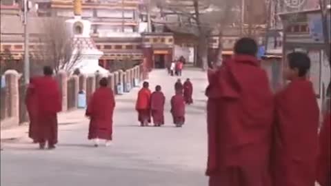 Abade Tibetano Denuncia Pena de Morte Contra Monge Budista