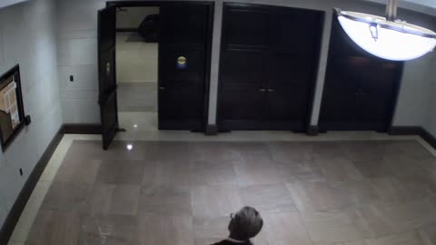 7189CVCLLSVC205_2021-01-05_17h40min01s450ms.mp4