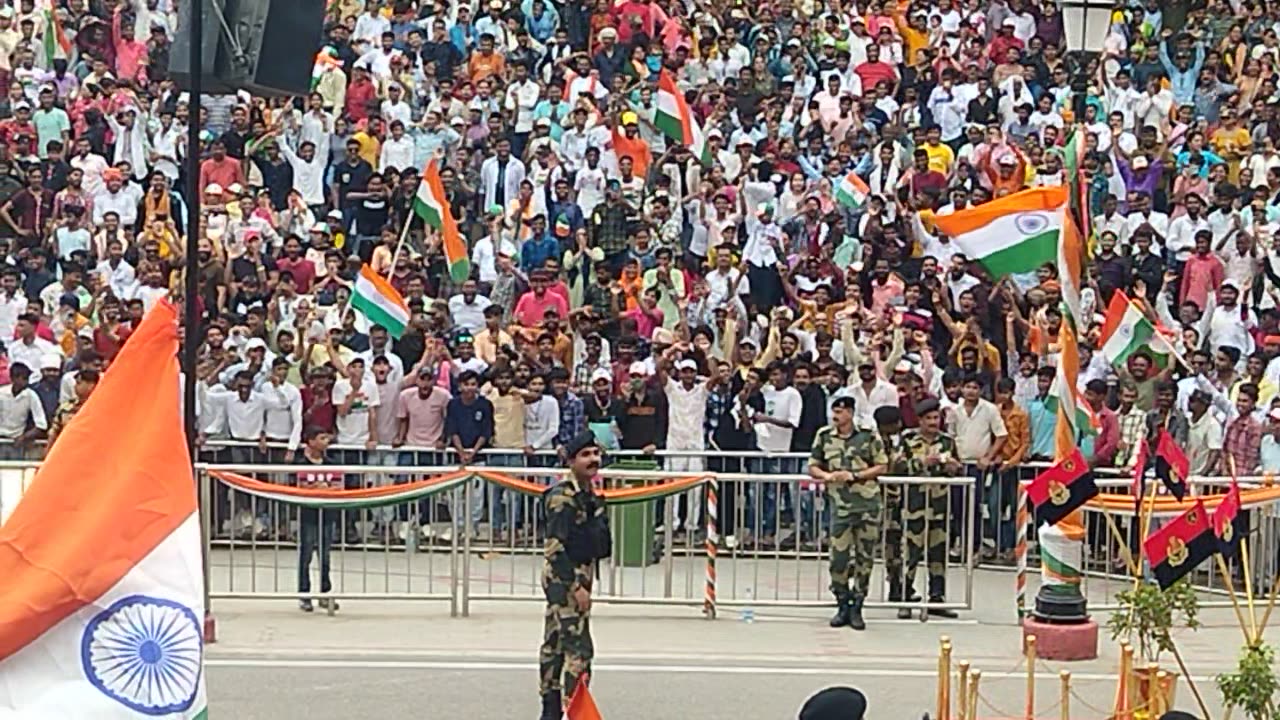 Atari border per naujawanon ka jajba aur himmat