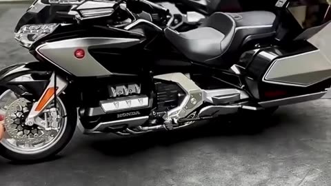 1:12 Honda gold wing die-cast model