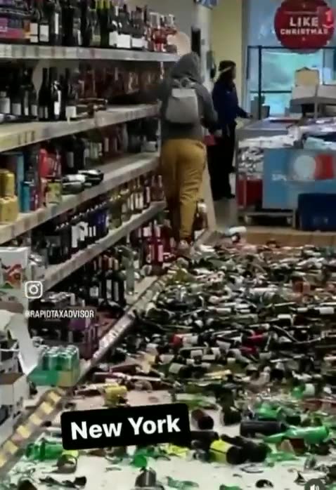 Who's done with diversity? Try doing it in my store I will whip your ass.🤣🤣🥸🤮❌🤷🏻‍♂️🥵🤬🥷☠️🔥🟥