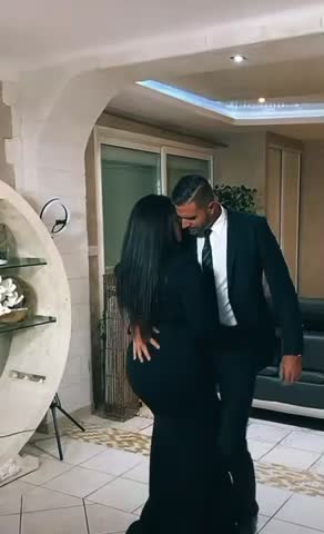 Their dance is wonderful, a very beautiful duo.