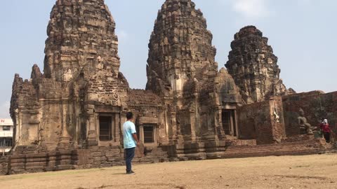 Lop Buri , Phra Prang Sam Yot