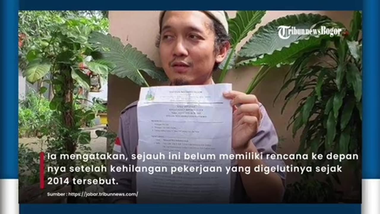 SEORANG GURU DI COREBON DI PECAT USAI MENGKERITIK BAPA RISWAN KAMIL DI MEDSOS