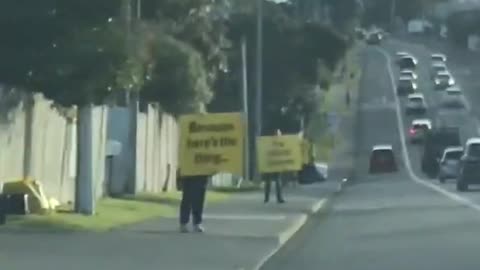 New Zealand Silent Protest Warns against Vax