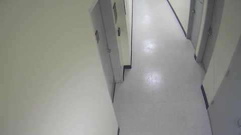 8802VZN06Elevator_2021-01-05_00h20min01s253ms.mp4