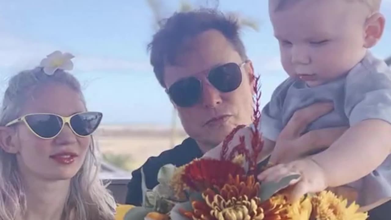 Elon Mask’s former girlfriend has told about the reason for the breakup!