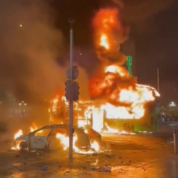 Dublin Burns After Immigrant Stabs 5, Including Three Children: Video 1