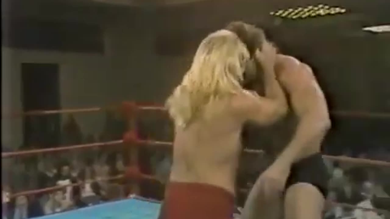 (1985.11.19) Scott Hall vs Michael P.S. Hayes - AWA