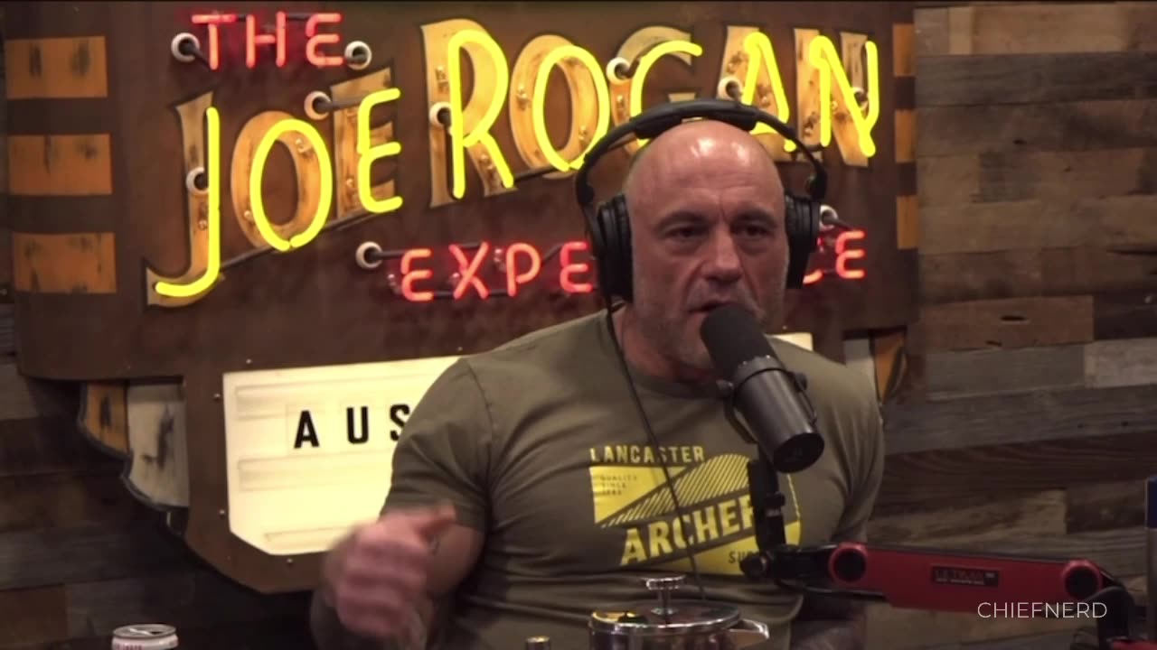 🔥 Joe Rogan & Dave Smith on the Peter Hotez / RFK Jr Debate