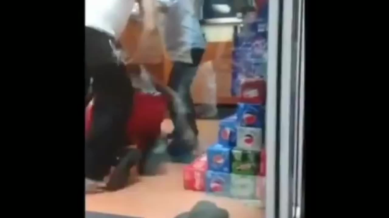 Blud gets 13 piece combo inside a store