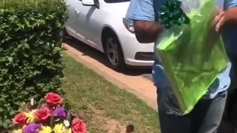 Man Cries On Receiving a Painting Of His Late Father And Daughter Together As a Gift