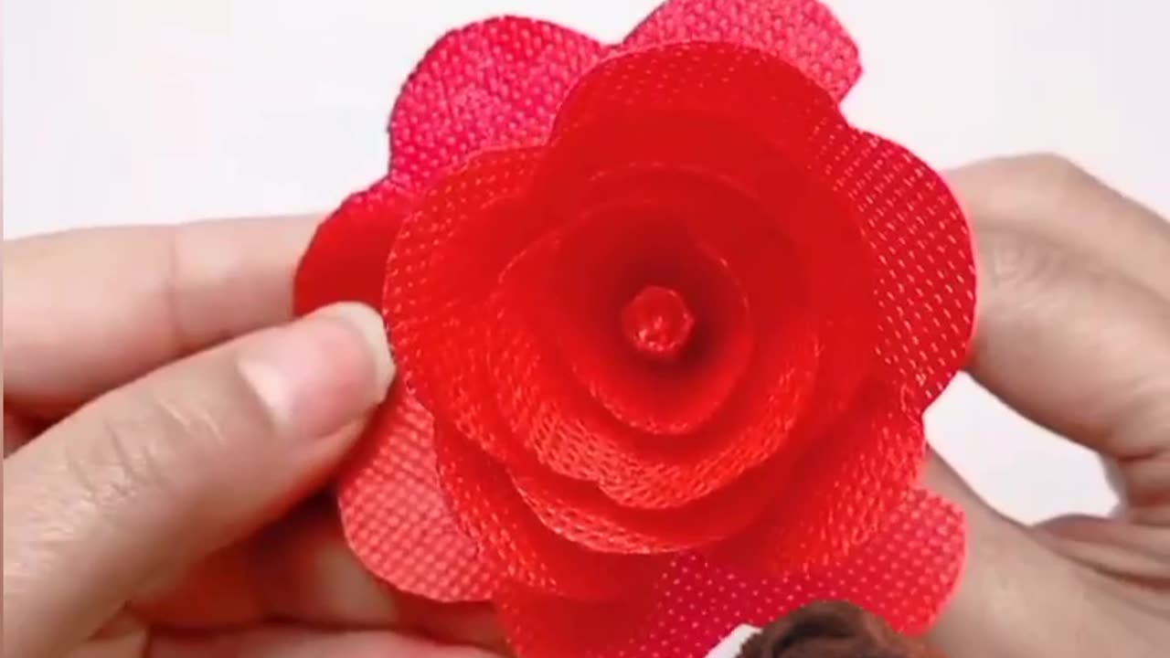 How to make flower from carrybag