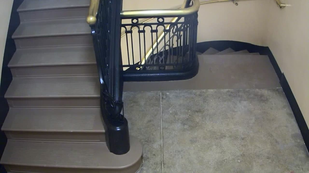 5189CHOB04Stair3_2021-01-06_17h00min03s157ms.mp4