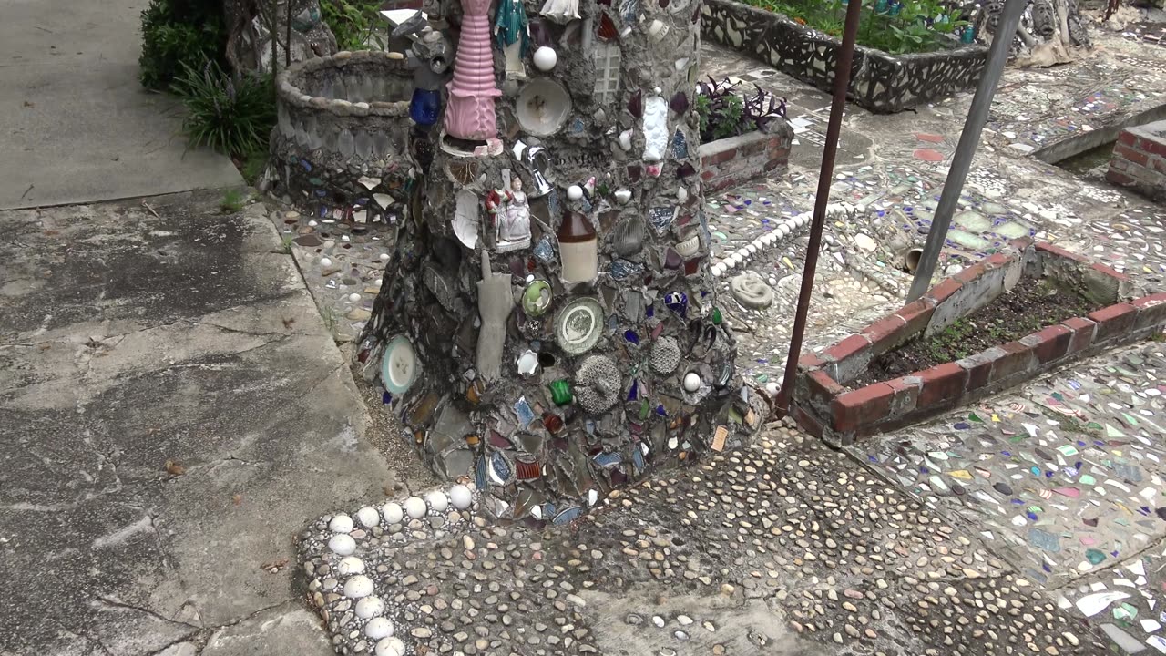 Harold Finsters Paradise Gardens