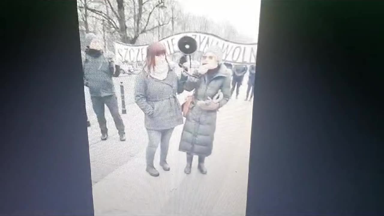 CZARNUSZKA..