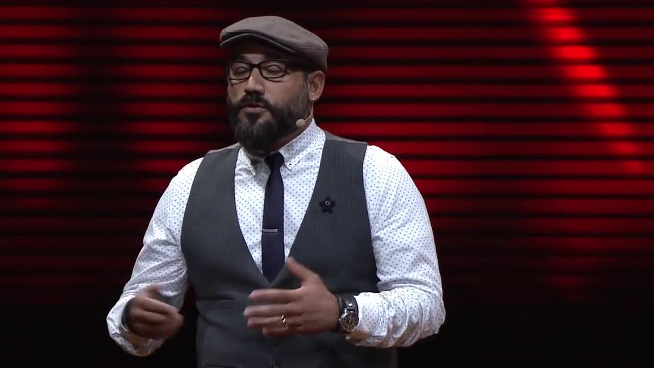 news and the future of journalism | Robert Hernandez | TEDxKC