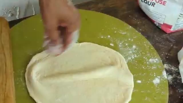 Making home Buss Up Shot roti