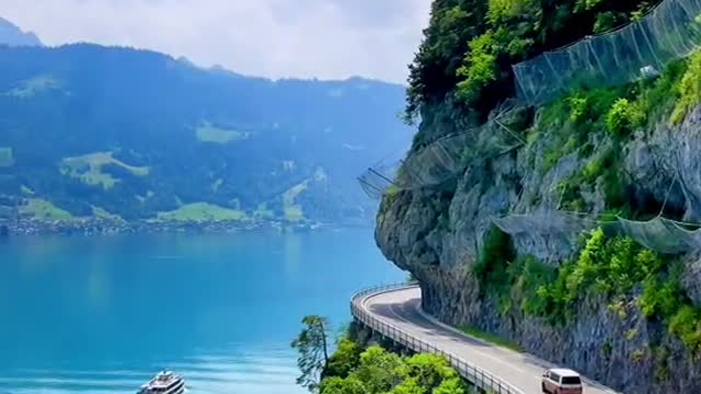 Summer Vibes at the Lake Thun ☀️