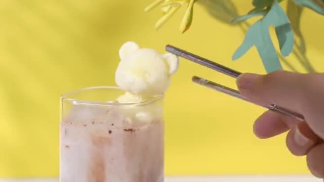 A beary cute drink! 🧸🧸 #lifespace #probiotics #DIY #coffee #ice