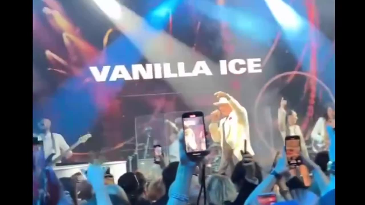 Vanilla Ice | Mar-A-Lago New Years Eve 2023 - 2024 | ICE Comms