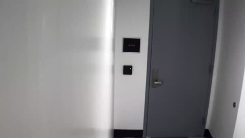 6144RHOBG2G201ABStairwayLobbyEntry_2021-01-05_02h40min01s943ms.mp4