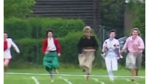 The Day Princess Di Broke Royal Protocol for her Children